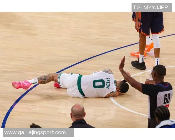 勇士表现糟糕三分命中率低巴特勒重伤仍坚持比赛令人敬佩