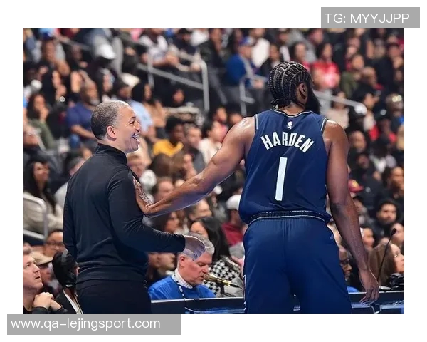 小卡缺阵快船惨遭爵士逆袭西部副班长如何逆转战局揭秘